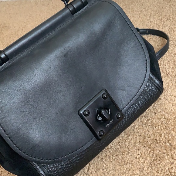 Coach - Picture 6 of 11